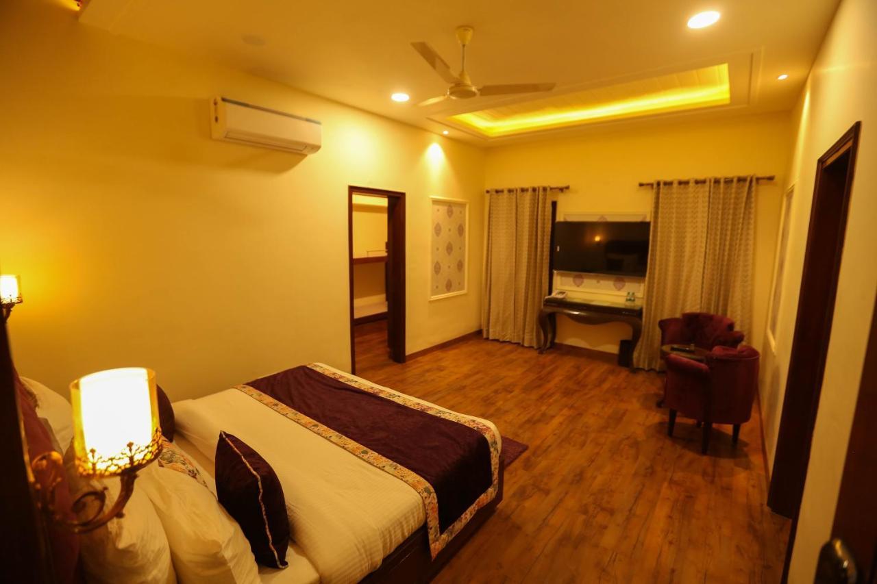 Housewood Villas Amritsar Exterior photo