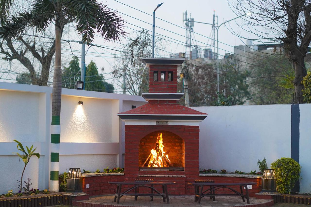 Housewood Villas Amritsar Exterior photo