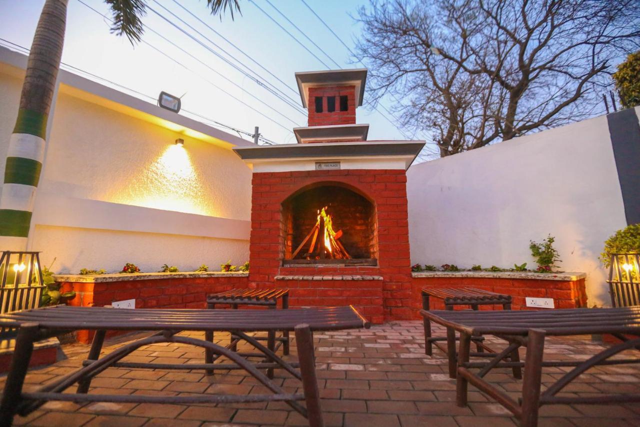 Housewood Villas Amritsar Exterior photo